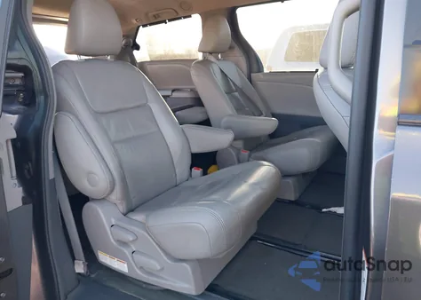 2015 Toyota Sienna Xle Premium 7 Passenger from USA, damaged, VIN 5TDDK3DC3FS124142